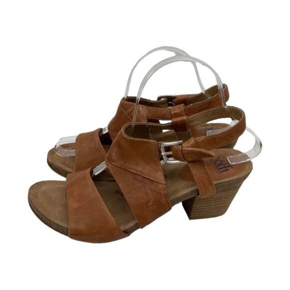 NEW Sofft Melina Size 9.5 Leather Buckle Ankle Strap Open Toe Block Heel Sandals - Picture 11 of 16